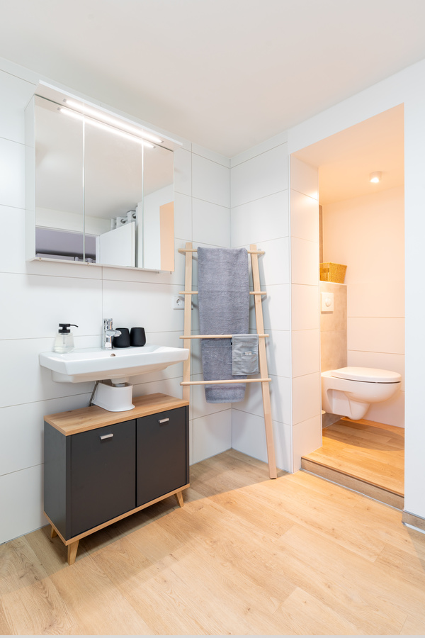 Badezimmer mit hochwertiger Ausstattung